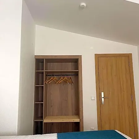 Bed & Breakfast Nova Delpa Al Caldas Da Rainha
